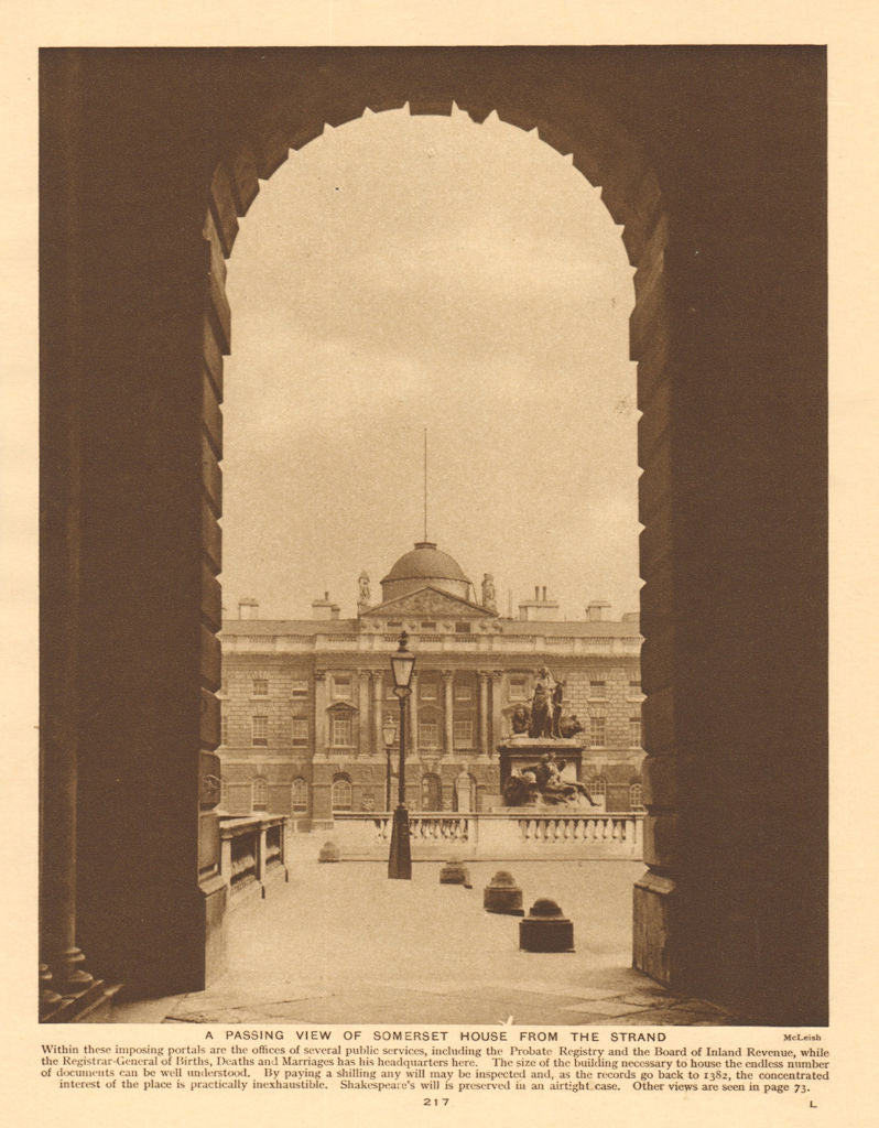 A passing view of Somerset House from the Strand 1926 old vintage print